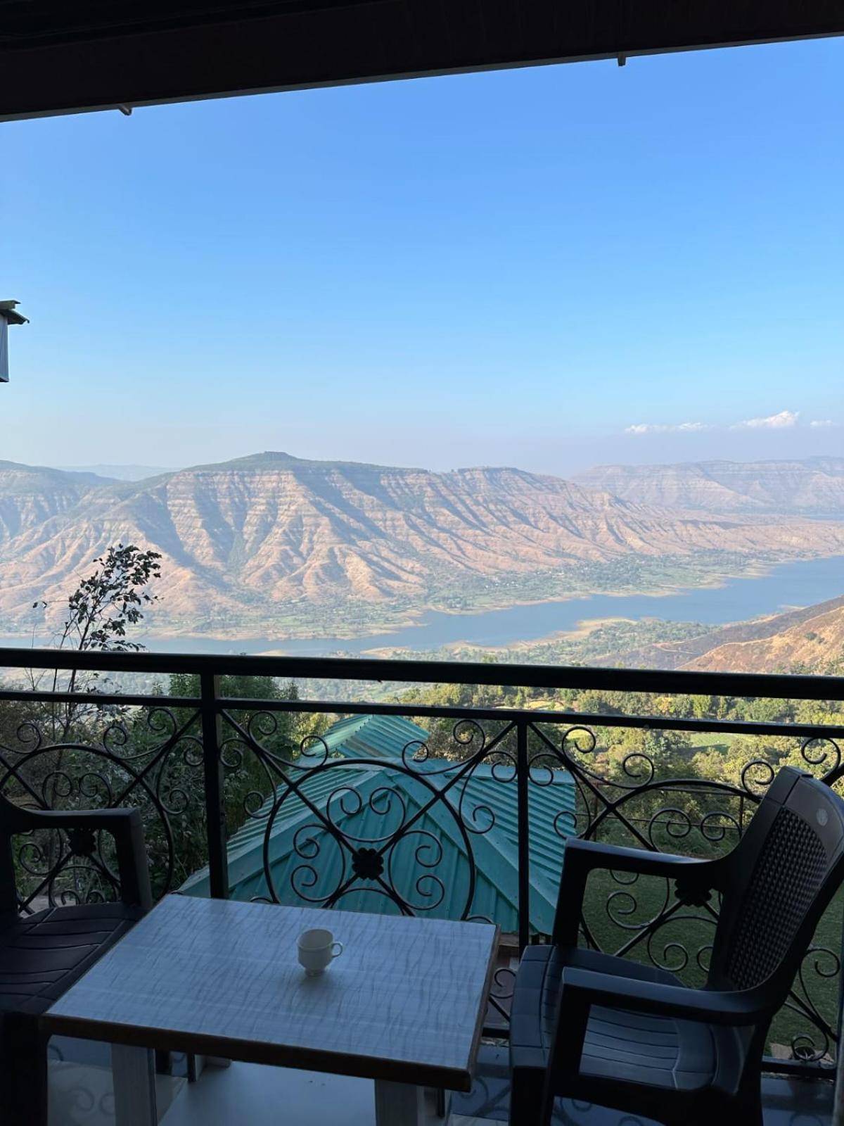Krishna Valley Resort Mahabaleshwar Ngoại thất bức ảnh
