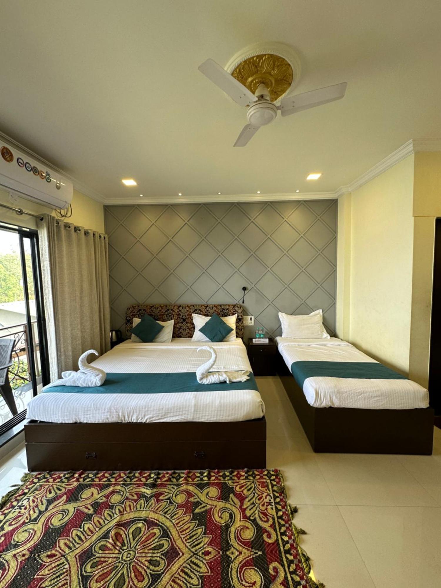 Krishna Valley Resort Mahabaleshwar Ngoại thất bức ảnh